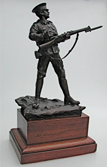 Images Dated 4th October 2008: On the way to Tipperary - Infantryman, 1914