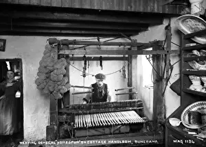 Weaving Donegal Homespun on Cottage Handloom, Buncrana