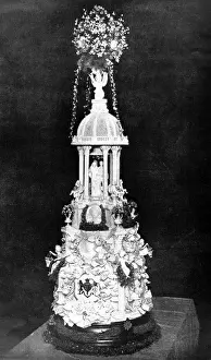 Grand Son Prints: Wedding cake of Prince Arthur of Connaught and his bride