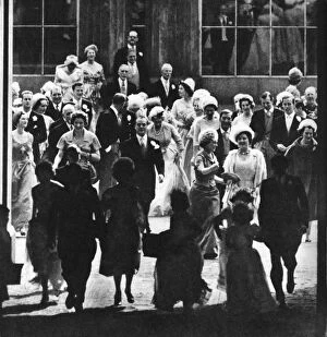 Images Dated 12th January 2011: Wedding of Princess Margaret - the Going Away