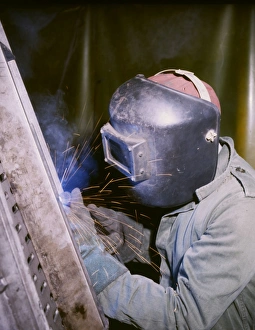 Images Dated 25th November 2016: Welder in action at J & F Pool Ltd, Hayle, Cornwall