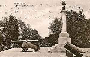 Alameda Gallery: Wellington Monument, La Alameda - Botanic Gardens