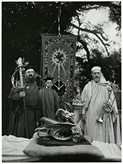 Images Dated 14th November 2017: Welsh Eisteddfod Regalia 1906