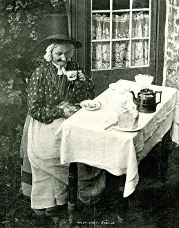 Images Dated 22nd August 2019: Welsh woman in traditional national costume