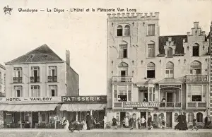 Wenduine - La Digue - L Hotel et la Patisserie Van Looy