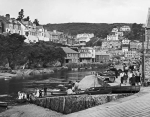 Alighting Gallery: West Looe 1950S