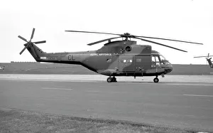 Aerospatiale Prints: Westland/Aerospatiale Puma HC.1 XW214 - CL