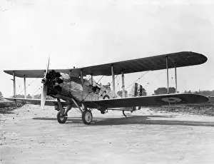 Wapiti Prints: Westland Wapiti prototype J8495 carrying two 230lb bombs