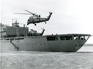 Flies Prints: A Westland Wessex HAS3 flies over RFA Engadine (K08)