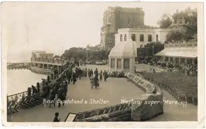 Avon Prints: Weston-super-Mare, Avon: Rozel bandstand and shelter Date: 1930s