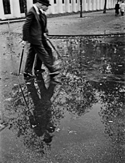 Gent Gallery: A wet day in the City of London