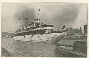 Steamboat Prints: Whaleback Steamer on Lake Michigan, Chicago, USA