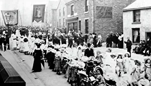 Whit Prints: Whit Monday parade, Padiham