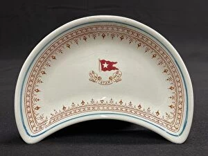 Dish Collection: White Star Line, First Class Losol ware crescent dish
