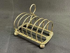 Inches Collection: White Star Line, First Class silver plated toast rack