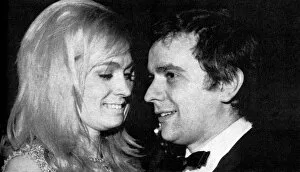 Pianist Gallery: Who People Are Dating - Suzy Kendall and Dudley Moore