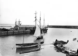 Smaller Prints: Wicklow Harbour