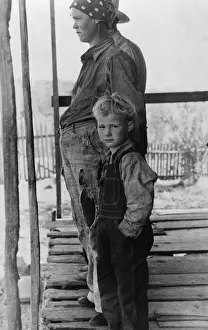 Wife and child of Ozark farmer, Missouri