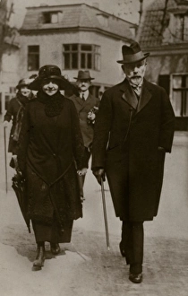 Over Coat Gallery: Wilhelm II & Augusta