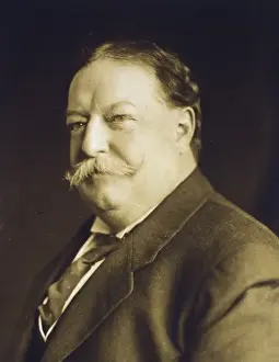 William Howard Taft, head-and-shoulders portrait, facing sli