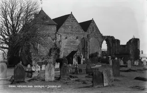 Gravestones Prints: Winchelsea Church