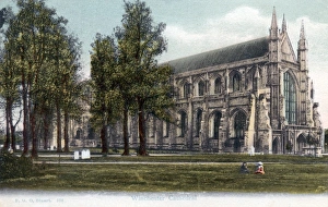Images Dated 23rd October 2012: Winchester Cathedral