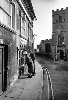 Stamford Prints: Window shopping, Stamford, Lincolnshire - 1