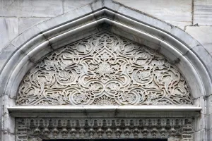 Windows of the Green Mosque in Bursa, Turkey Windows of the Green Mosque in Bursa, Turkey