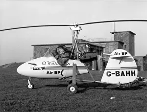 Wing Commander Kenneth Horatio Wallis MBE