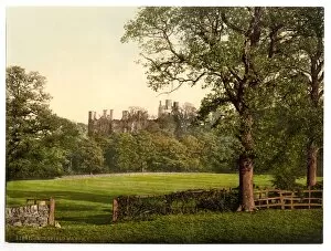 Wingfield Manor, I. Derbyshire, England