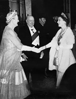 Downing Prints: Winston Churchill entertains the Queen