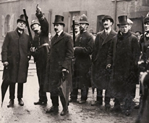 Anarchists Collection: Winston Churchill in Sidney Street, East London