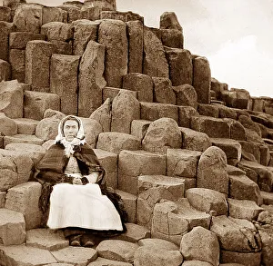 Giants Prints: Wishing chair, Giants Causeway, Ireland