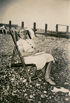 Images Dated 8th November 2011: Woman on holiday, sitting in a deckchair