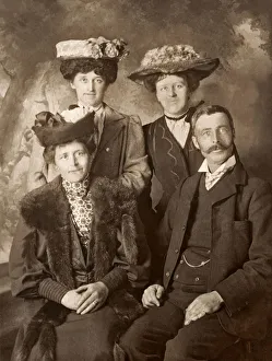 Images Dated 14th December 2017: A Woman, her husband and her two sisters