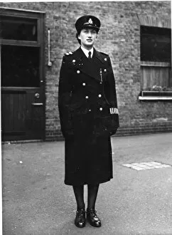 Overcoat Gallery: Woman police officer in Bather uniform, London