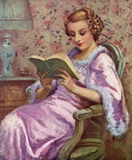 Beautiful Collection: Woman reading a book