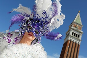 Images Dated 8th February 2013: Woman wearing Venice Carnival Costume