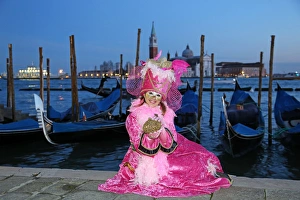 Images Dated 8th February 2013: Woman wearing Venice Carnival Costume