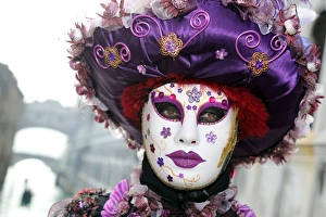 Images Dated 10th February 2013: Woman wearing Venice Carnival Costume