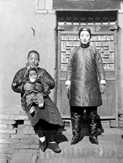 Organisation Prints: Women and children at a Christian Mission, China