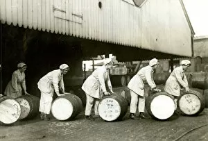 Women doing wartime work at a factory, WW1