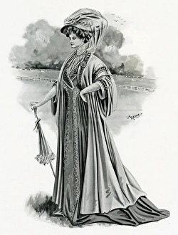 Images Dated 12th August 2017: Women in dust cloak 1907