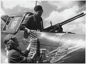 Operations Prints: Women Ground Crew