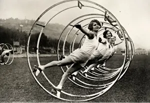 Straps Prints: Women in a gymnastic wheel