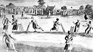 Pond Collection: Women of Hampshire vs. Women of Surrey Cricket Match, Newing