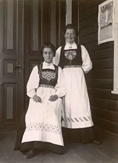 Women in national costume, Mundal, Norway