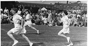 Shirley Prints: Women police officers in athletics event