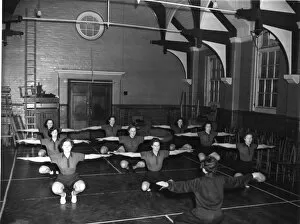 Shirts Gallery: Women police officers training in a gym, London