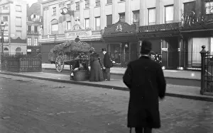 Nowadays Prints: Women selling flowers in Regent Street, London